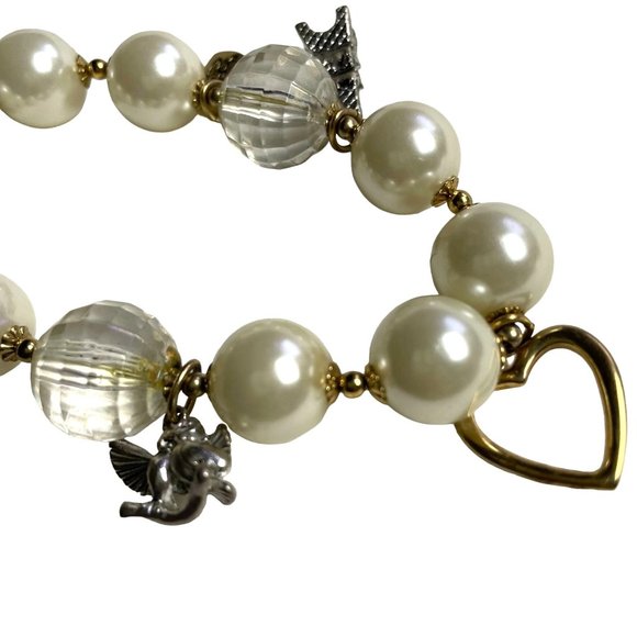 Betsey Johnson Ivory Angel Heart Stretch Pearl Charm Bracelet u - Picture 5 of 6